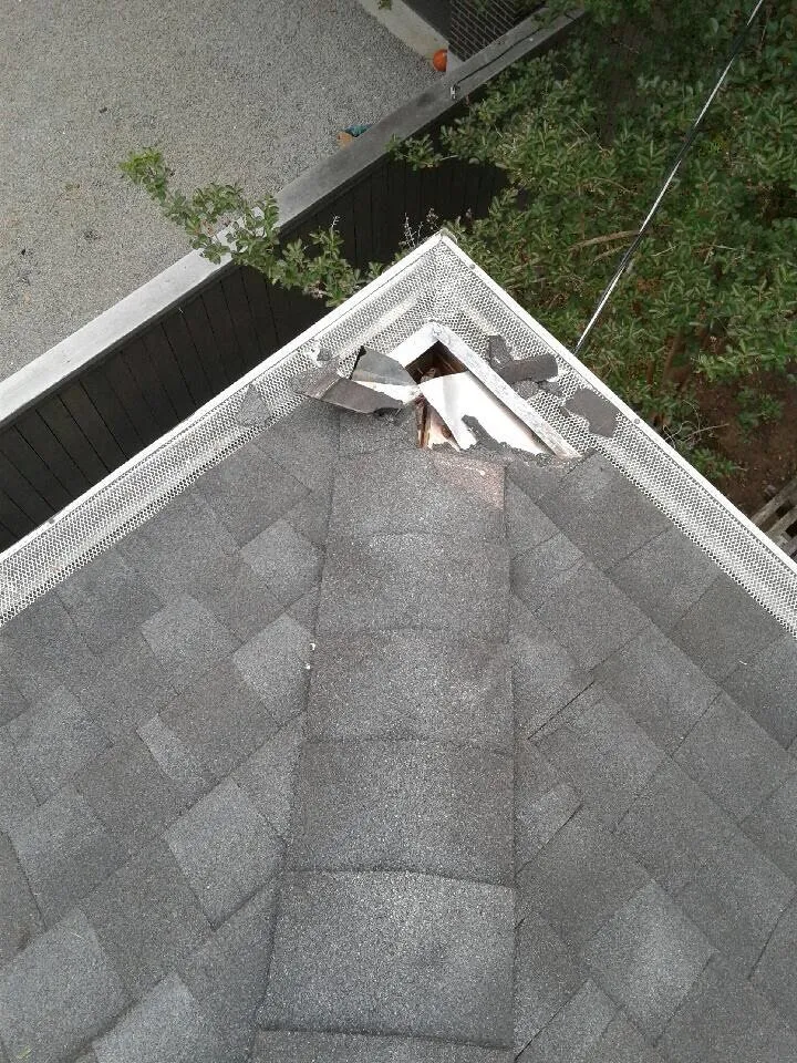 Custom lawn mowing service for residential properties across Houston, TX - Steel Bender Builders