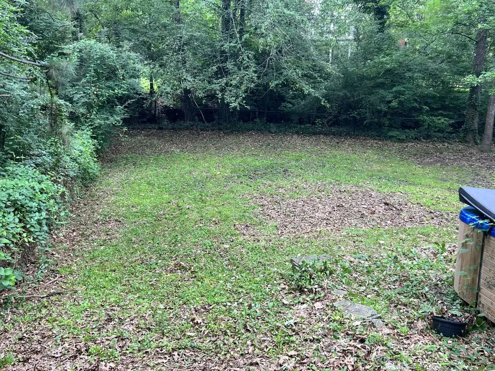 Expert garden landscaping in Monroe, LA by Steel Lawncare