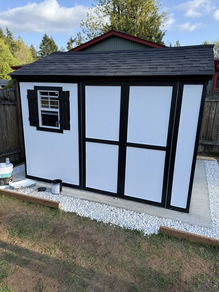 Professional residential landscaping for beautiful yards in Olympia, WA by Steel Roots Contracting