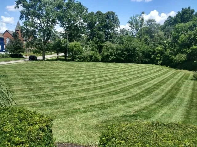 Affordable garden landscaping in New Castle, PA by Steel Valley Maintenance