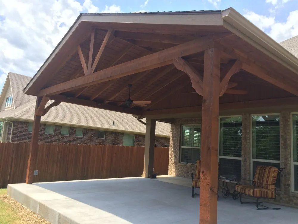 Professional garden landscaping in Keller, TX - Steele Landscapes & Patios