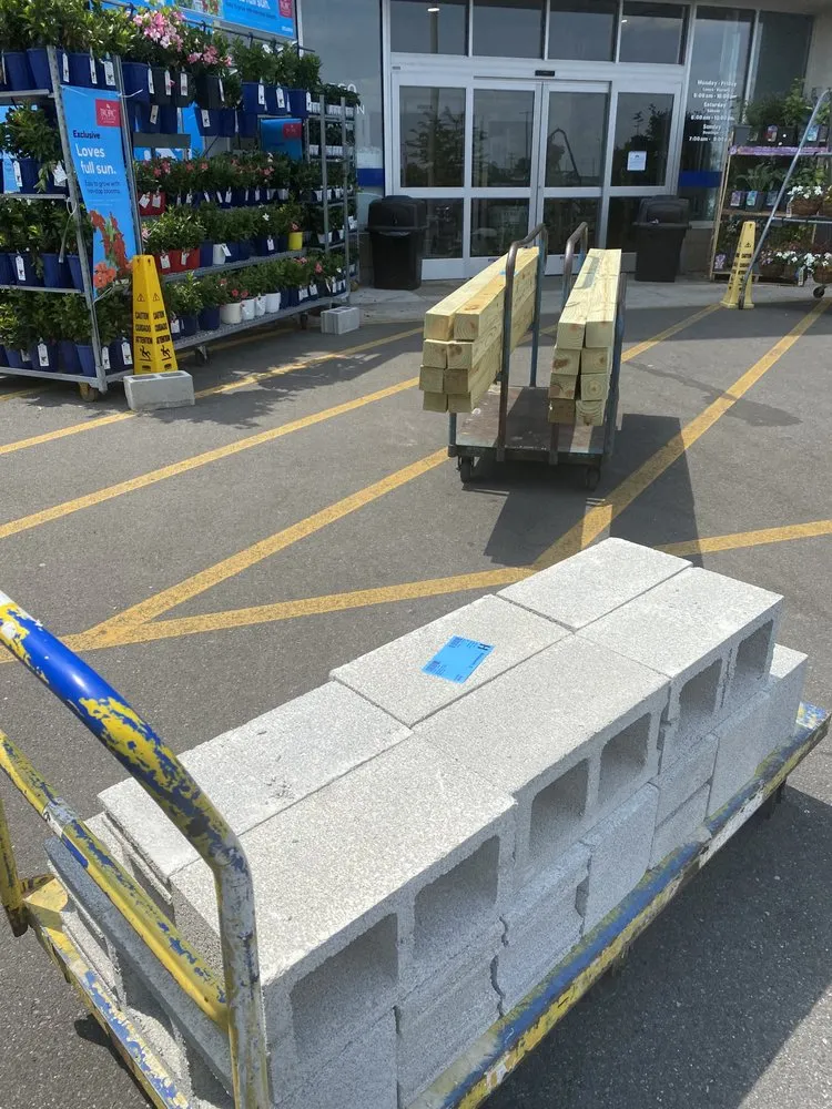 Expert lawn mowing service with custom design in Baltimore, MD by Steeles Keep You Moving