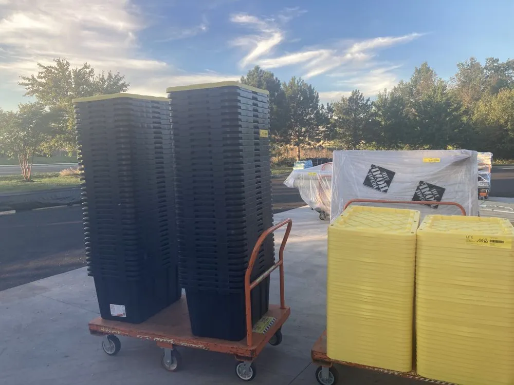 Local lawn care service near you in Baltimore, MD by Steeles Keep You Moving