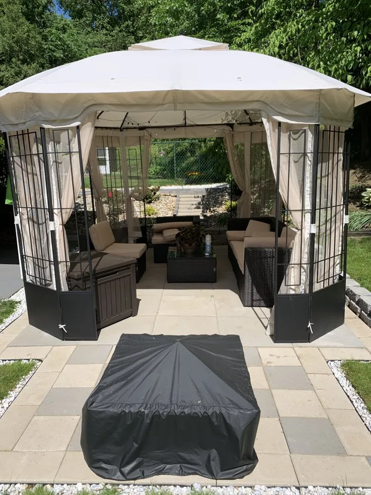 Trusted landscaping services for beautiful yards in Pittsburgh, PA by Stef’s Yard Work and Landscaping