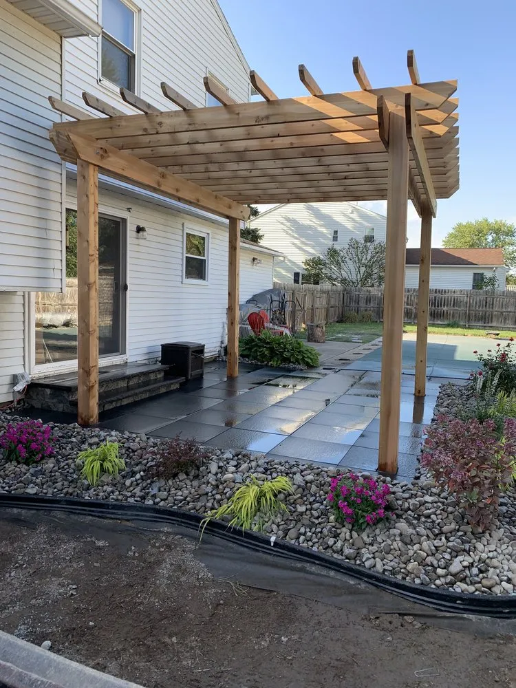 Top-rated yard cleanup service for beautiful yards in Kirkville, NY by Stein Design & Build