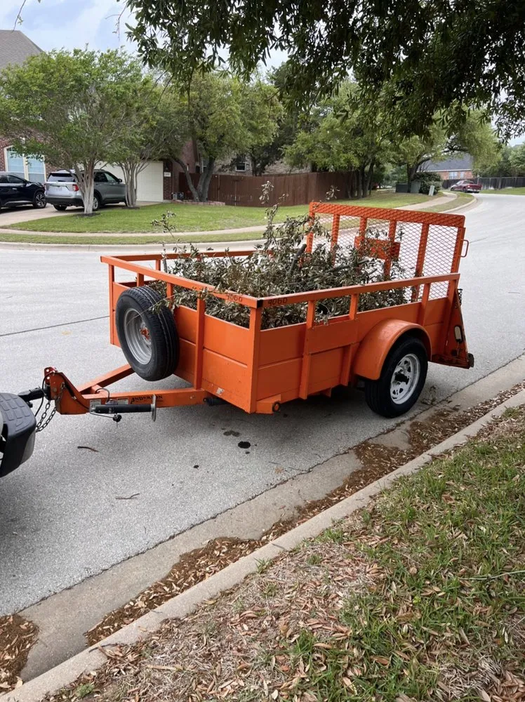 Expert lawn mowing service in Austin, TX - Steiner Lawn Care