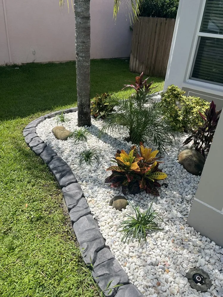 Custom yard cleanup service in Brandon, FL - Stem And Stone Landscaping