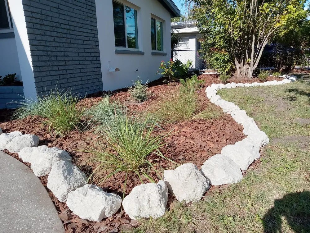 Expert outdoor landscaping experts serving St. Petersburg, FL - Step By Step Native Landscaping