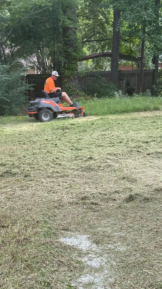 Reliable outdoor landscaping with custom design in Summerville, SC by Steph & Paul Lawn Care Service