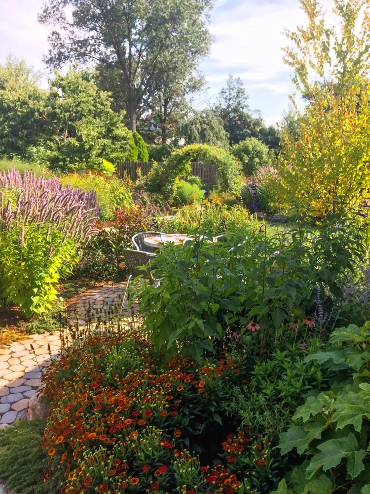 Professional residential landscaping experts serving Collingswood, NJ - Stephen Coan Garden Design