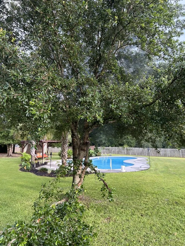 Professional residential landscaping near you across Milton, FL - Stephen Fredrickson Landscaping And Outdoor Services