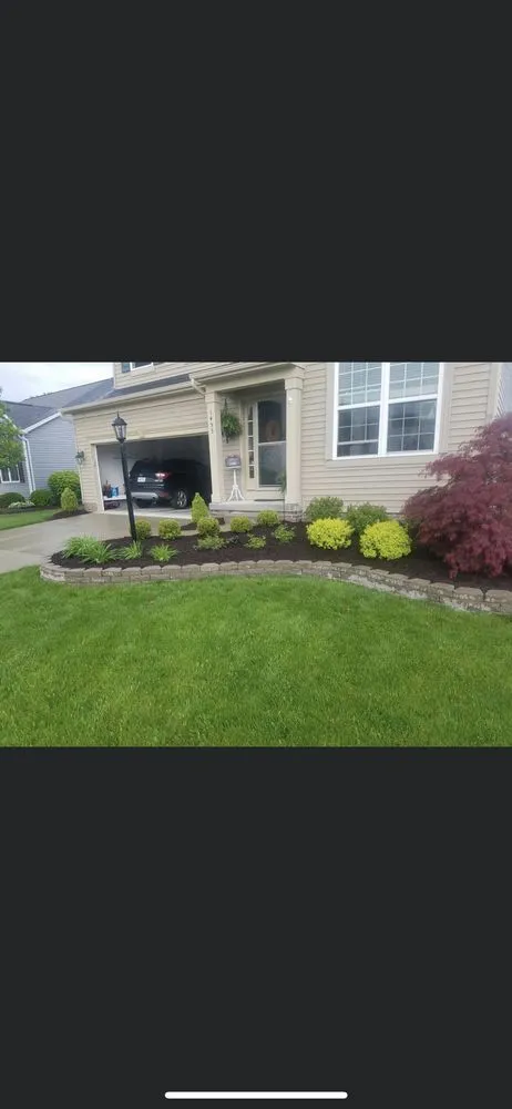 Expert yard maintenance for residential properties in Columbus, GA by Stephen Lawn Care