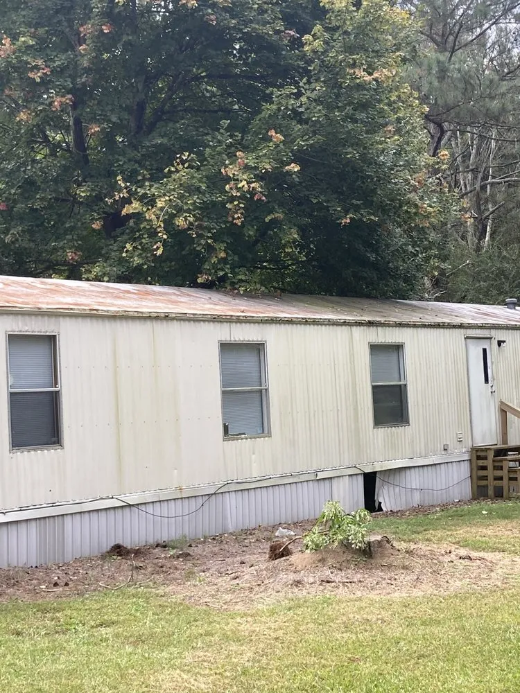 Custom yard maintenance for beautiful yards in Albertville, AL by Stephens Lawn Care