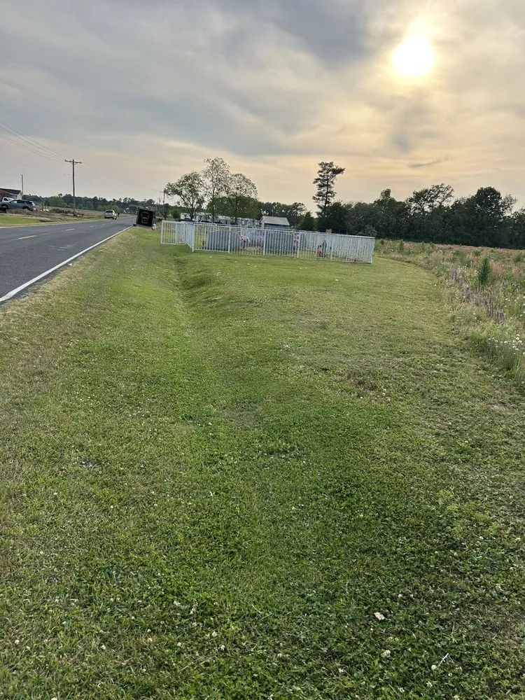 Top-rated landscape design for beautiful yards in Fairmont, NC by Stephens Lawn services