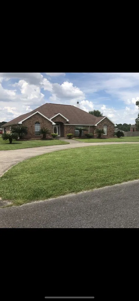 Expert landscape design for residential properties in Lake Charles, LA by Sterling complete Lawncare service