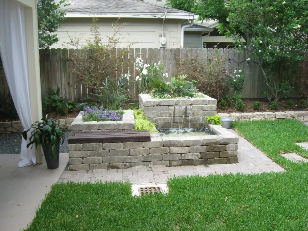 Professional garden landscaping in Houston, TX by Sterling Design & Landscape Resources
