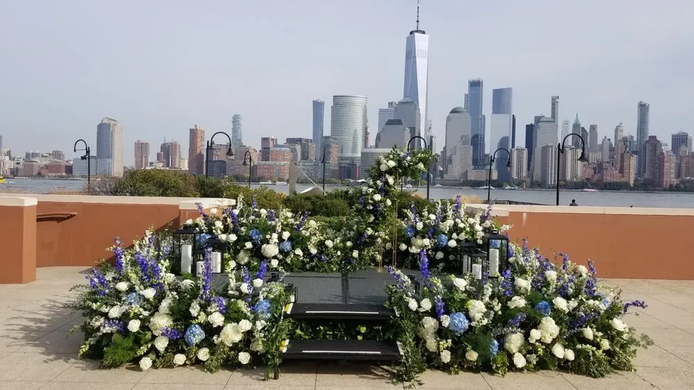 Reliable lawn mowing service for outdoor upgrades across New York, NY - Sterling Design Events and Planning