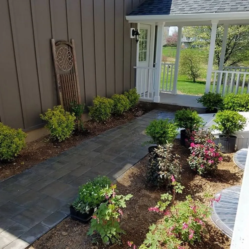 Local lawn care service in Doylestown, PA by Sterling Green Lawn