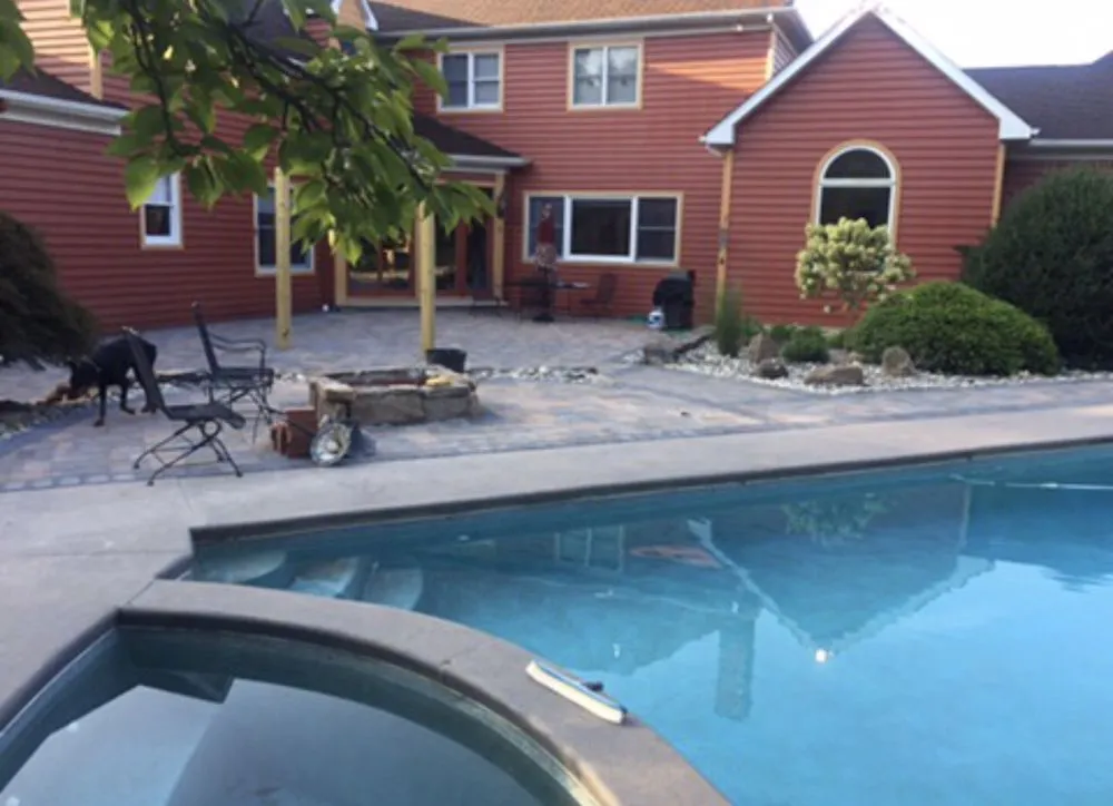 Top-rated lawn mowing service in Doylestown, PA - Sterling Green Lawn