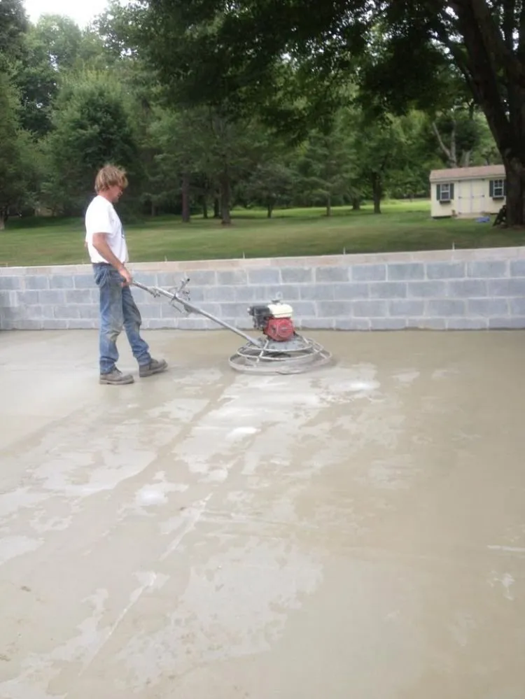 Affordable landscaping services experts serving Doylestown, PA - Sterling Green Lawn