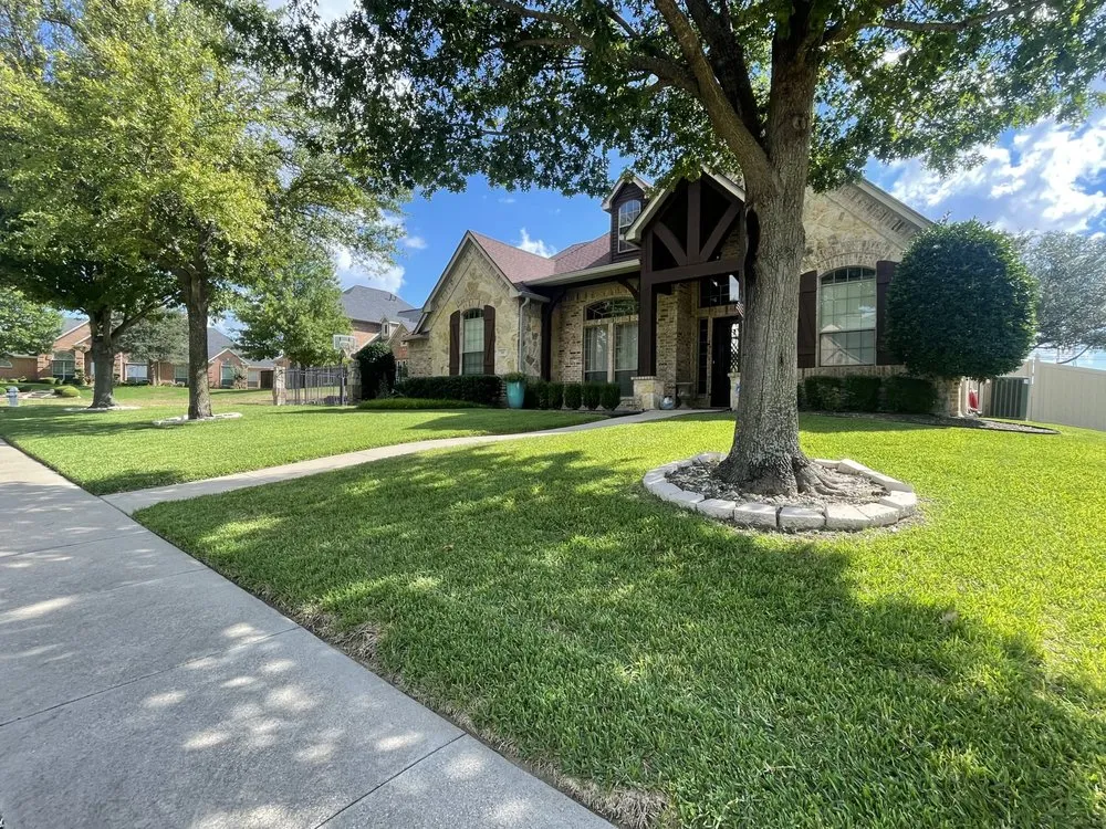 Reliable landscape installation in Dallas, TX by Sterling Landscaping