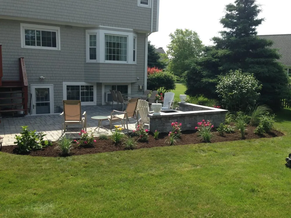 Expert lawn mowing service experts serving Middletown, RI - Sterling Lawn & Landscape