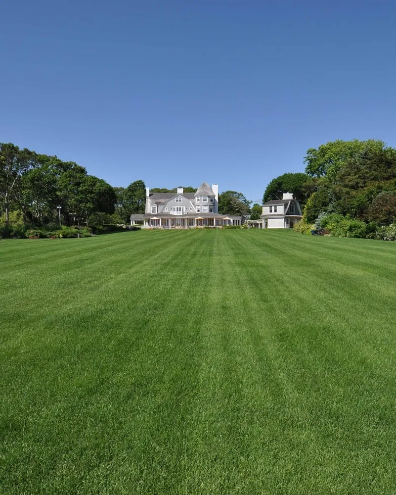 Custom garden landscaping for homes in Speonk, NY by Sterling Tree & Lawn Service