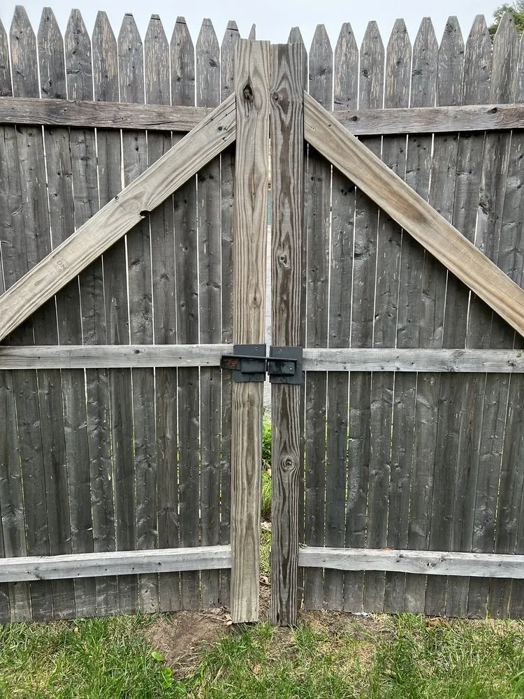 Professional yard maintenance experts serving Braintree, MA - Steve Mcdonough Landscaping