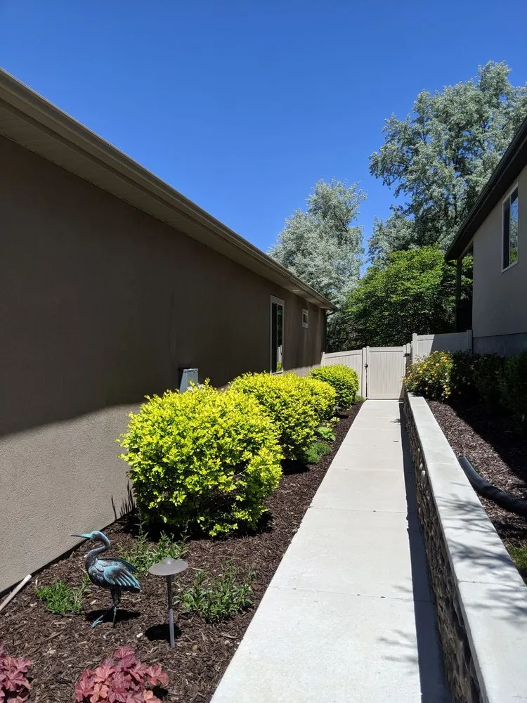 Top-rated landscape design experts serving South Jordan, UT - Steve-N-Son Landscaping