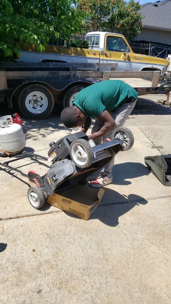 Trusted garden landscaping with custom design in Central Point, OR by Steven Green