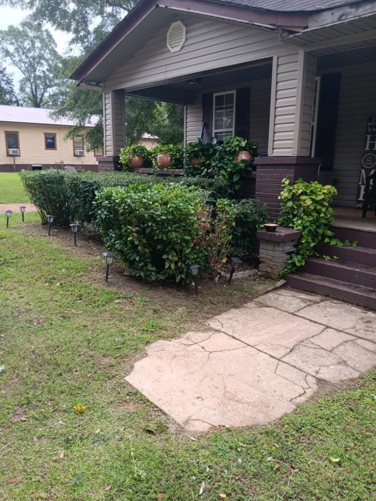 Affordable landscape design in Homer, LA - Steven Land Lawn and Pressure Washing Services
