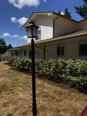 Steven Lawn Service Logo