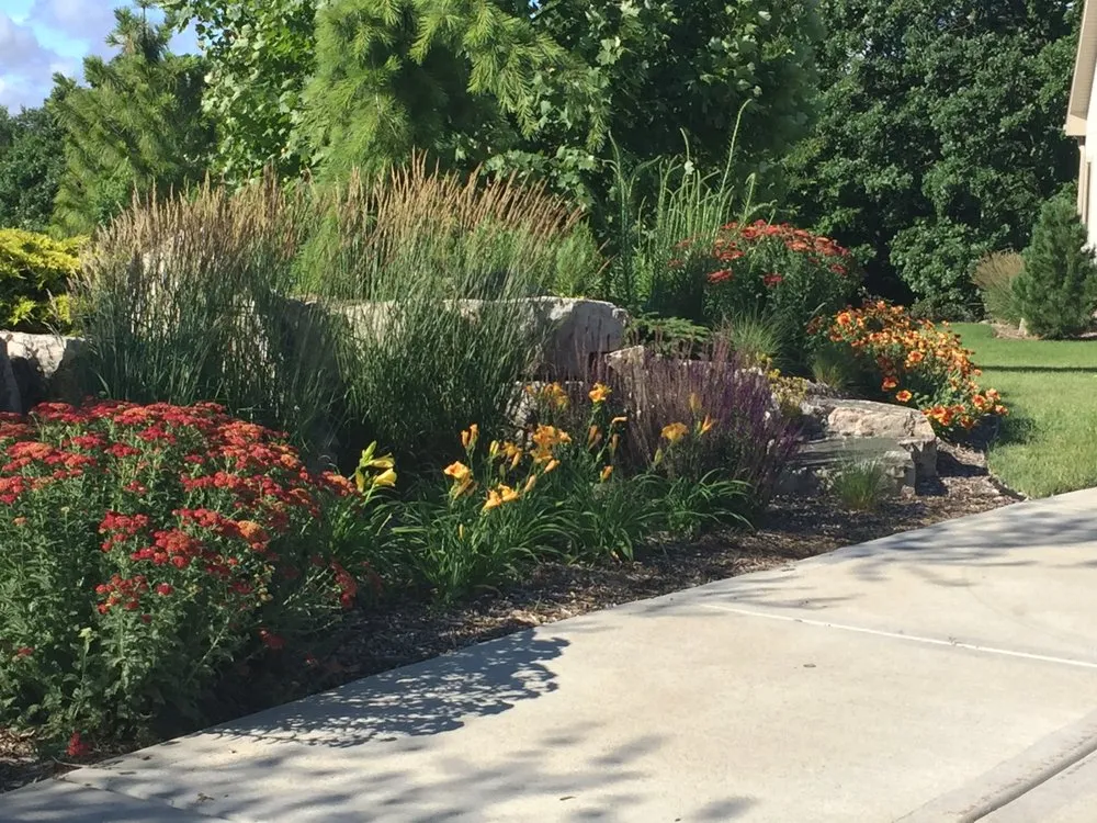 Custom lawn mowing service experts serving Verona, WI - Steven R Bassett