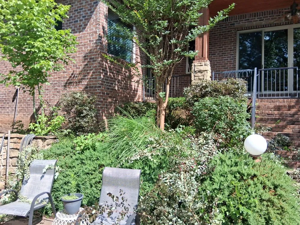 Local lawn mowing service experts serving Bryant, AR - Stevens Heavenly Landscaping Services at Your Service