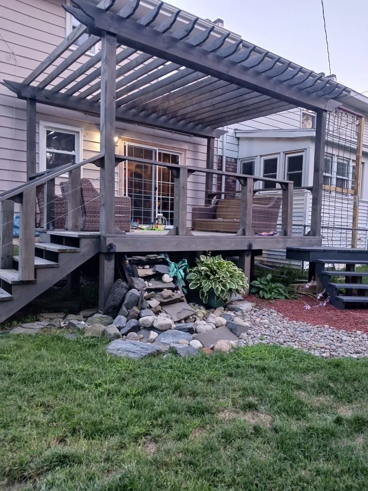 Top-rated lawn mowing service experts serving Albany, NY - Stevens landscape