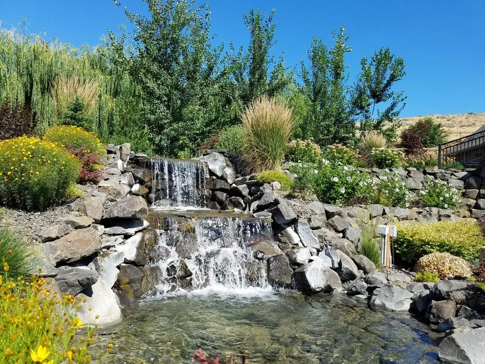 Expert lawn mowing service experts serving Yakima, WA - Stevens Landscaping