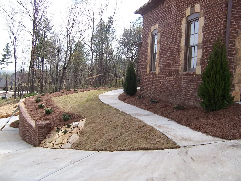 Top-rated outdoor landscaping experts serving Maylene, AL - Steven's Wack-n-Sack