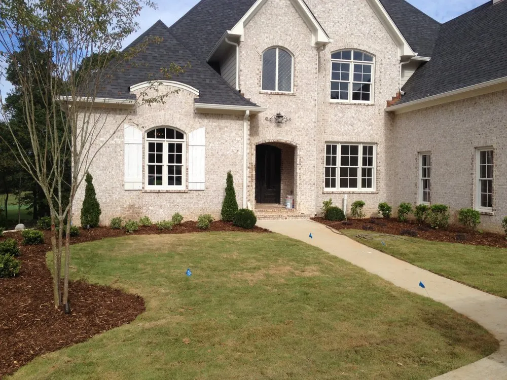 Trusted residential landscaping in Maylene, AL by Steven's Wack-n-Sack