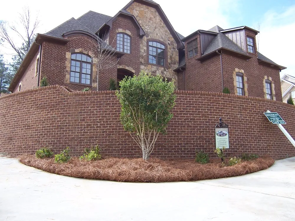Top-rated yard cleanup service in Maylene, AL - Steven's Wack-n-Sack
