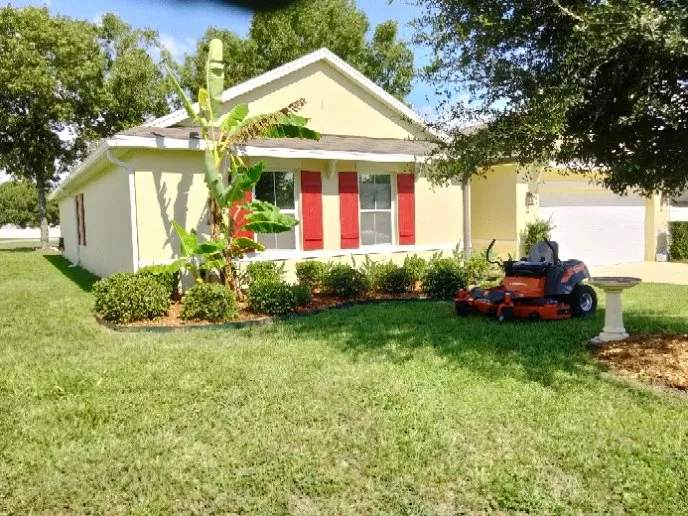 Professional yard cleanup service in Ocala, FL - Stevenson Landscape