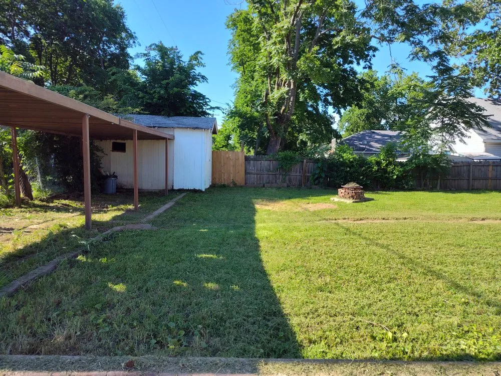 Expert yard cleanup service experts serving Van Buren, AR - Stevenson's Adventure