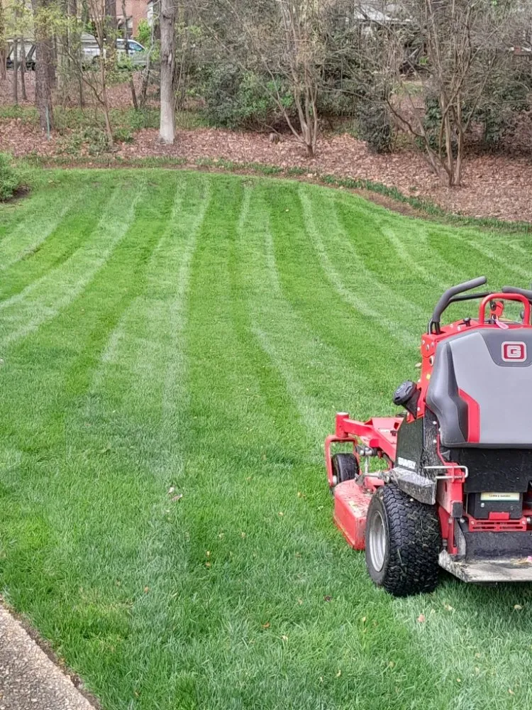 Affordable outdoor landscaping experts serving Newport News, VA - Steve's Affordable Lawn and landscapes