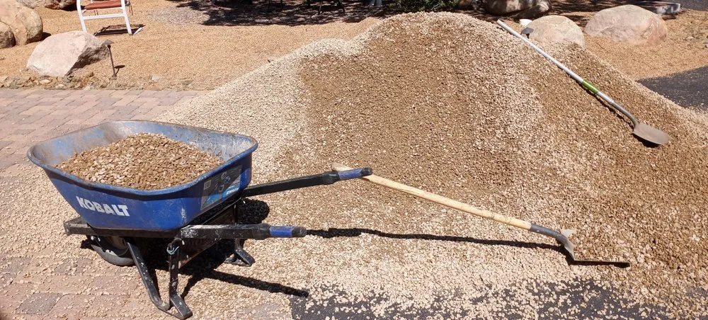 Custom yard cleanup service for residential properties across Kingman, AZ - Steve's Handy Outdoor Services