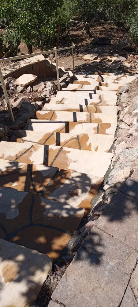 Professional yard cleanup service in Kingman, AZ - Steve's Handy Outdoor Services