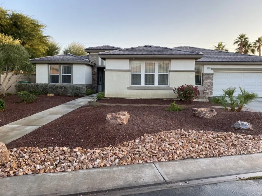 Professional lawn care service in Thermal, CA by Steve's landscape service