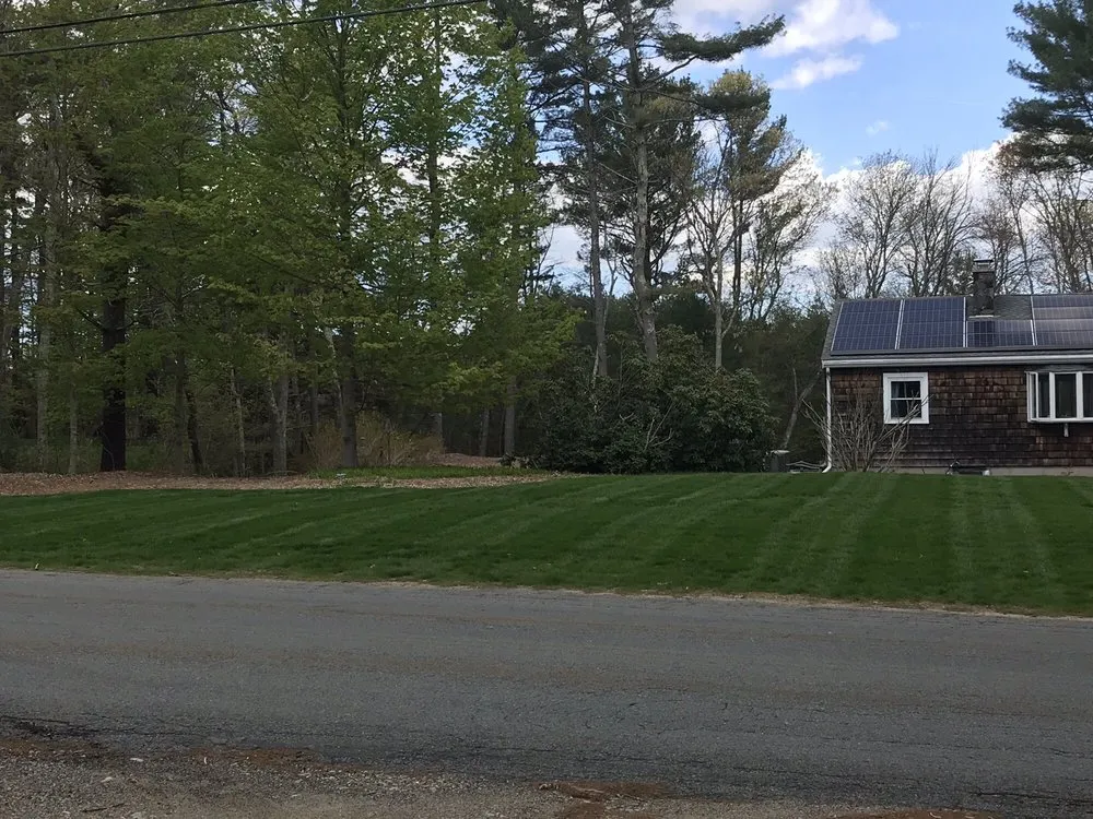 Reliable garden landscaping for year-round maintenance across Bridgewater, MA - Steve's Lawn Care