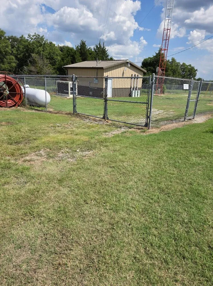 Trusted yard maintenance for homes across Wayne, OK - Steve's Lawn Service