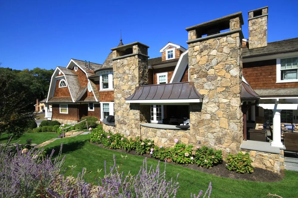 Affordable yard cleanup service experts serving Chestnut Ridge, NY - Steve's Masonry