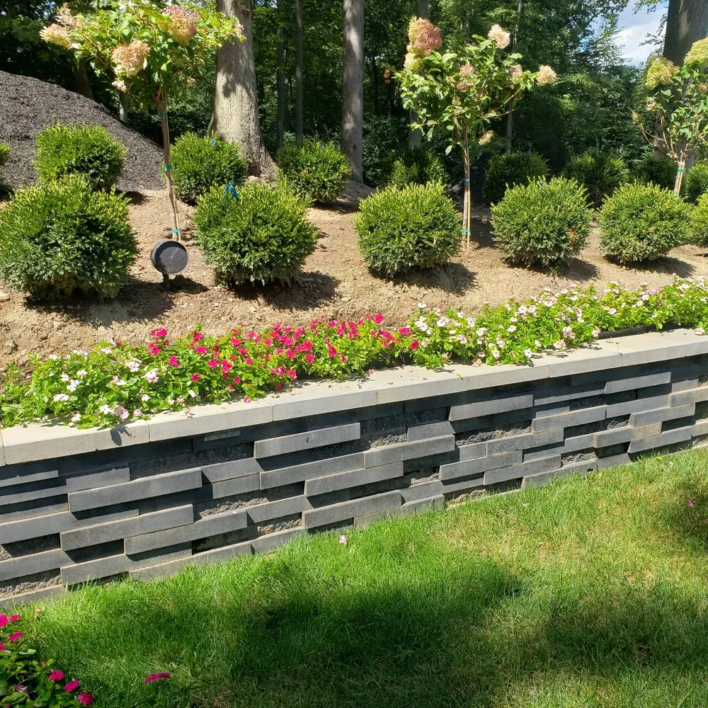 Custom landscape installation in Chestnut Ridge, NY - Steve's Masonry