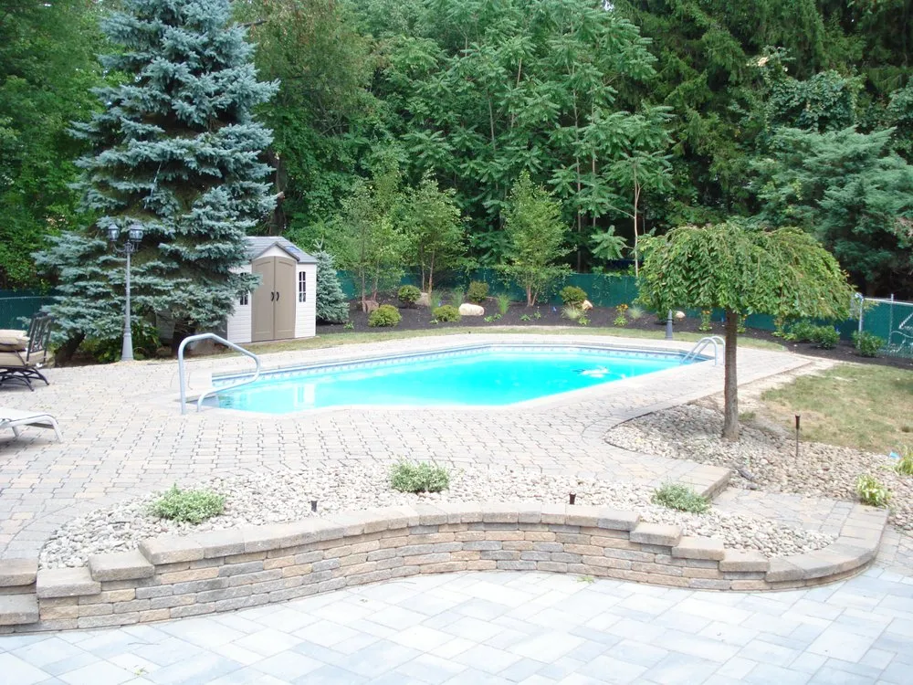 Custom lawn care service in Chestnut Ridge, NY by Steve's Masonry